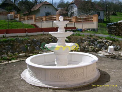 Zahradní fontána F01