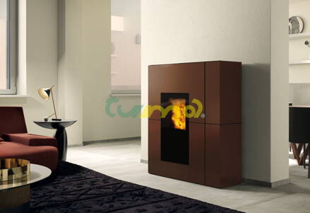 Edilkamin - Blade H 18 ocel - pec na pelety, teplovodní, výkon 18,7 kW / Itálie / 