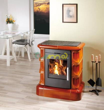 Krbová kamna Manta perník kachlová římsa 7,2 kW / Haas + Sohn CZ / 
